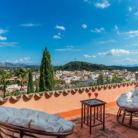 Townhouse With Pool And Mountain Views, Just 5 Min Pollença