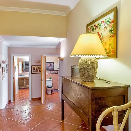 Ferienhaus Townhouse With Pool And Mountain Views, Just 5 Min Pollença