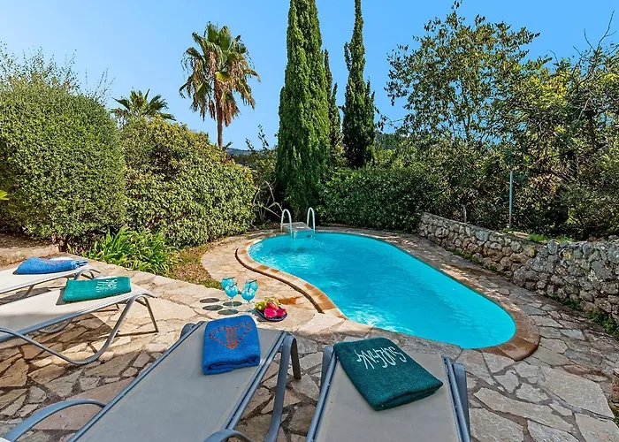 Feriehus Townhouse With Pool And Mountain Views, Just 5 Min Pollença