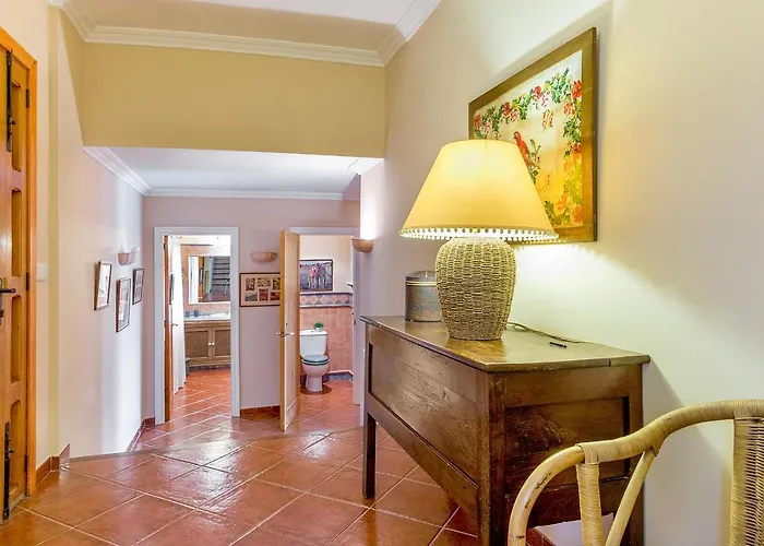 Feriehus Townhouse With Pool And Mountain Views, Just 5 Min Pollença