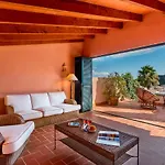 Townhouse With Pool And Mountain Views, Just 5 Min 波连斯萨