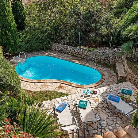 Townhouse With Pool And Mountain Views, Just 5 Min *