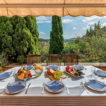 Townhouse With Pool And Mountain Views, Just 5 Min בית נופש *