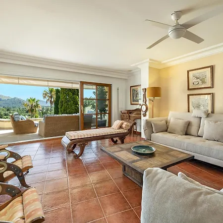 Holiday home Townhouse With Pool And Mountain Views, Just 5 Min Pollenca