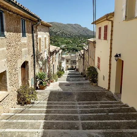 Holiday home Townhouse With Pool And Mountain Views, Just 5 Min Pollenca