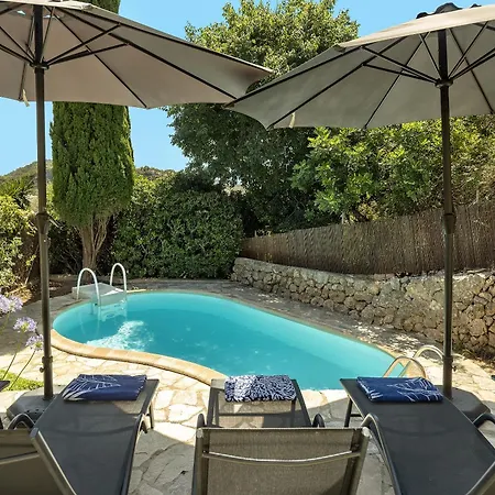 Townhouse With Pool And Mountain Views, Just 5 Min Pollenca