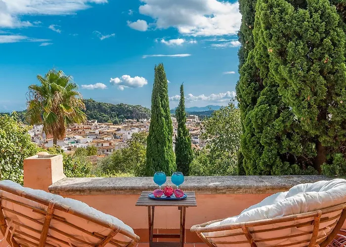 Semesterbostad Townhouse With Pool And Mountain Views, Just 5 Min